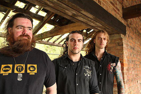 SINGLE REVIEW: Absolva – Never Back Down